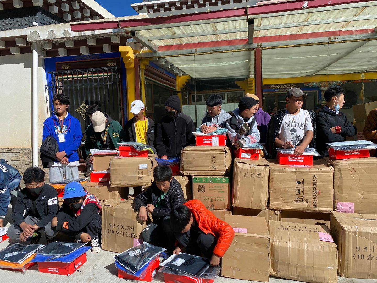 乐竞体育·乐竞网站登录官网入口-乐竞(中国)公益回顾丨家国同欢月同圆 温暖满载甘孜州(图7)